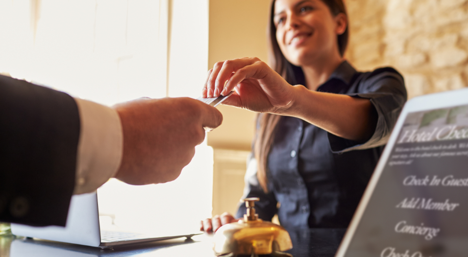 Smarthome im Unternehmen – Hotel und Gastrogewerbe Smarthome im Unternehmen – Hotel und Gastrogewerbe